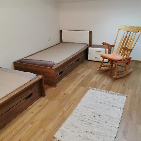 W2 Grosszuegige In Ruhiger Lage