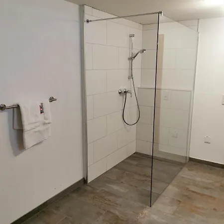 W2 Großzügige In Ruhiger Lage * Vorderhornbach