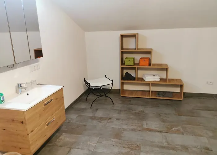 W2 Grosszuegige In Ruhiger Lage Vorderhornbach